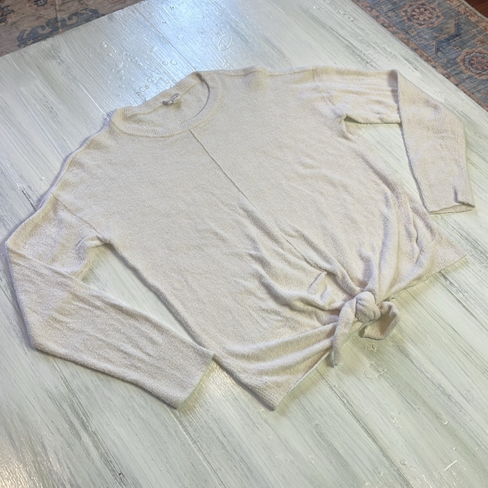 💚5/$25💚 Hem & Thread Cozy Soft Cream Knit Sweater Sz L